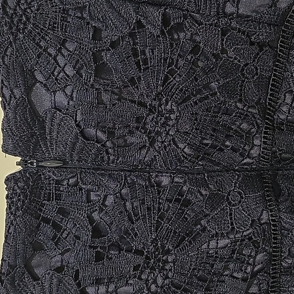 WHBM Lace Midi |Officer Blue (Navy) |  Size 14  👗 - Picture 5 of 16